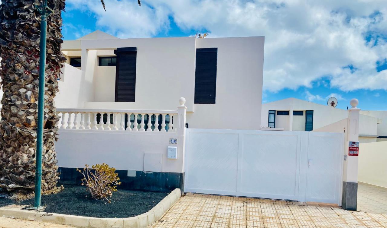 Villa Santa Martha Costa Teguise Εξωτερικό φωτογραφία